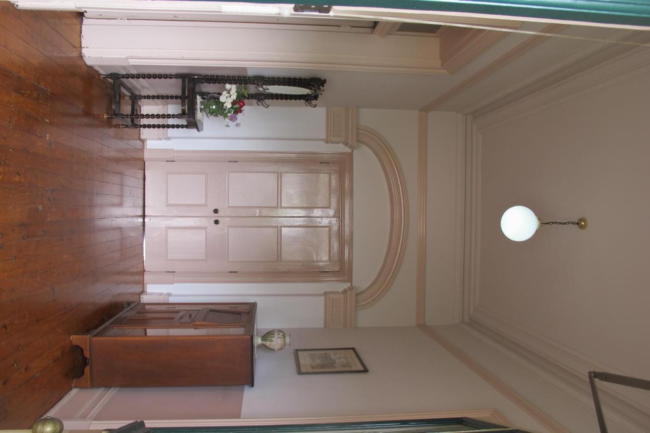 Holmhurst Guest House Батерст Экстерьер фото