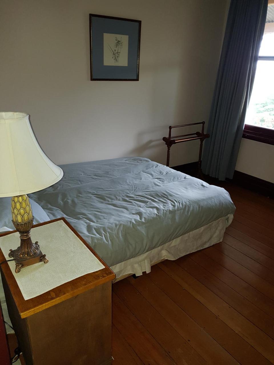Holmhurst Guest House Батерст Экстерьер фото