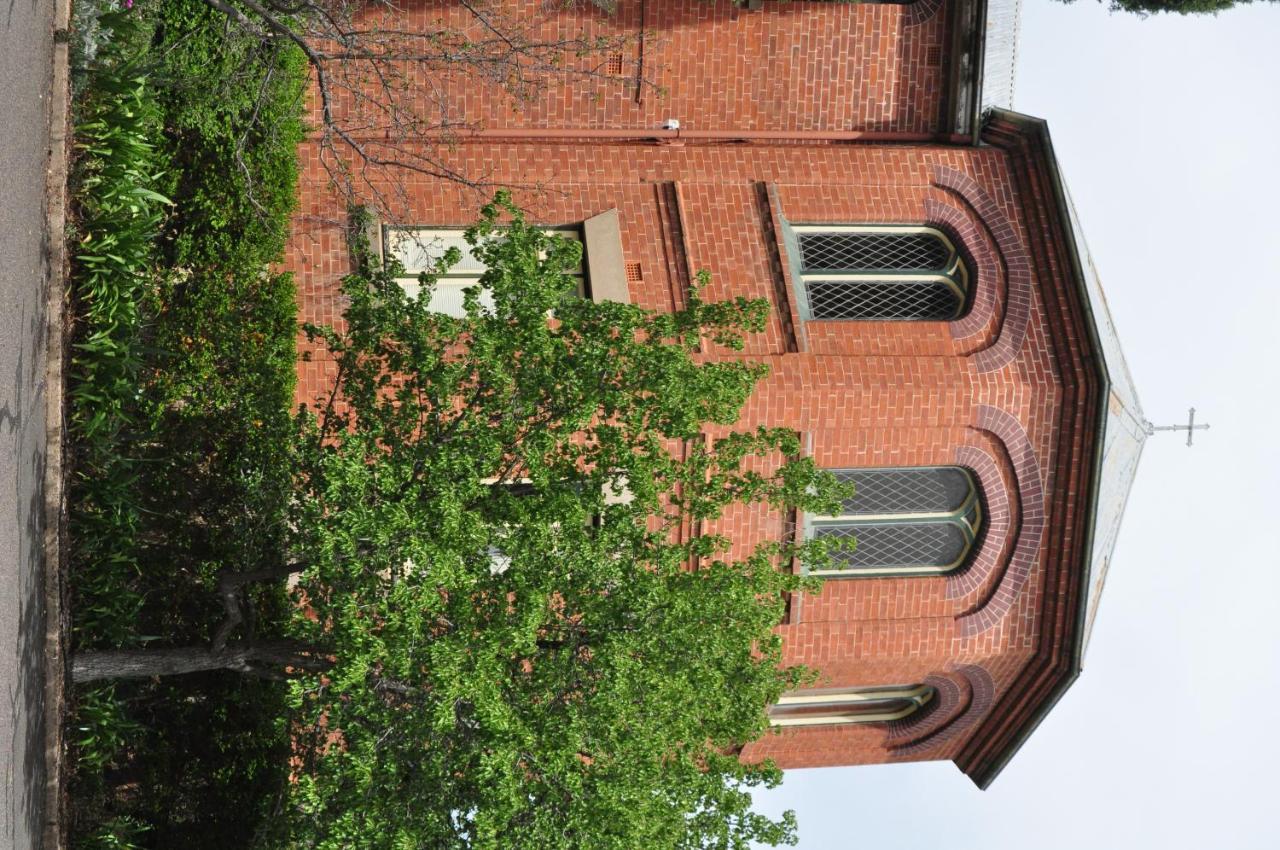 Holmhurst Guest House Батерст Экстерьер фото
